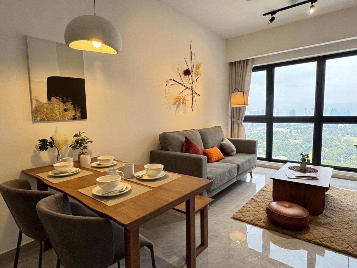 Apartamento Skyhigh Agilebb 2b1r -1 Min To Trx&pavilion, View, Up To 6pax