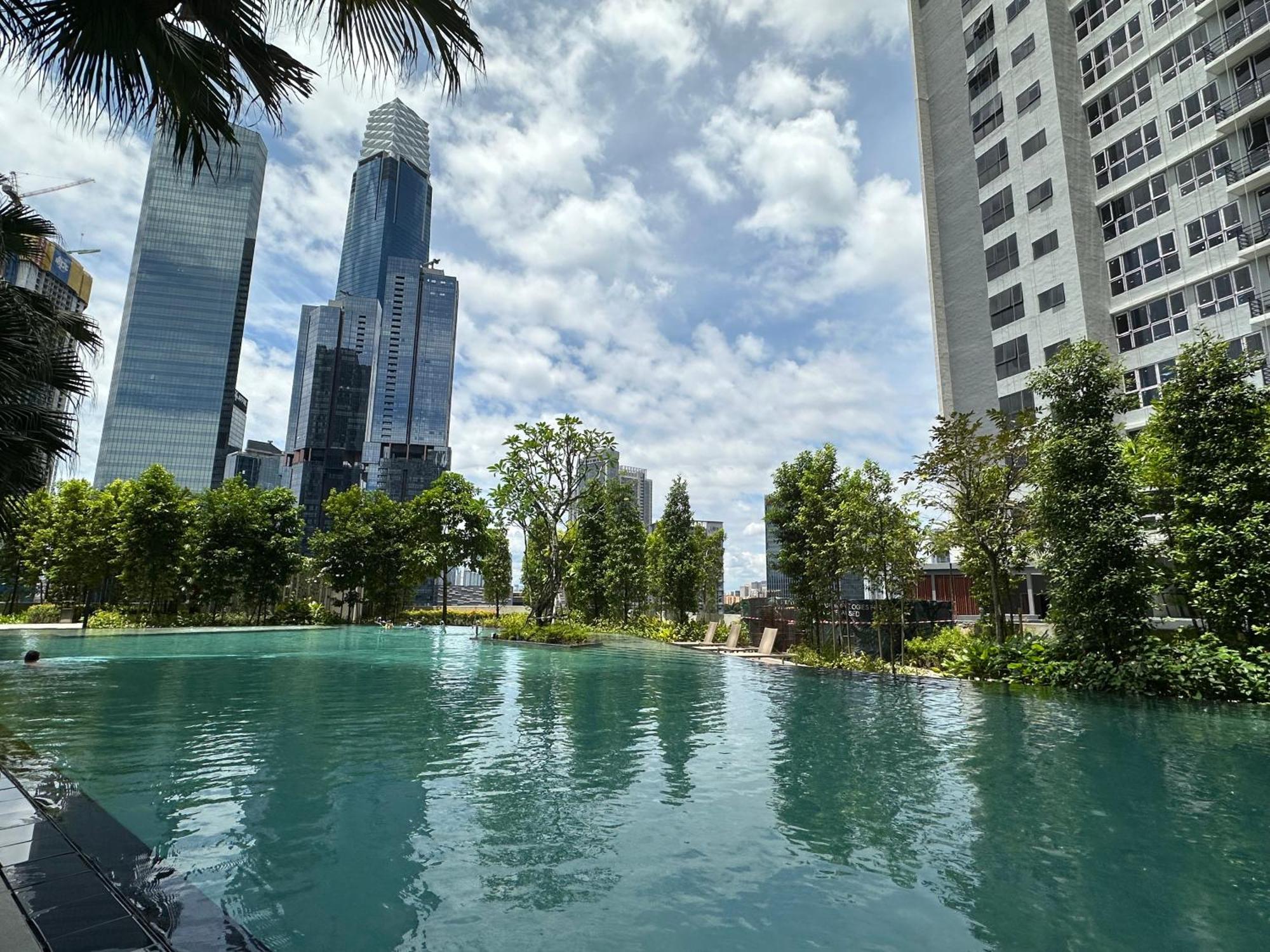 Pangsapuri Skyhigh Agilebb 2b1r -1 Min To Trx&pavilion, View, Up To 6pax Kuala Lumpur